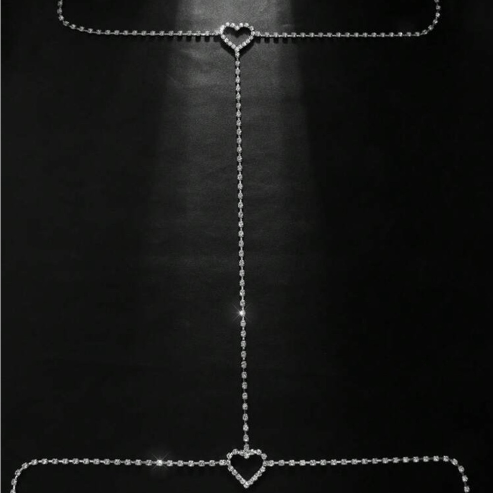 Heart Rhinestone Chain - Picture 2 of 3